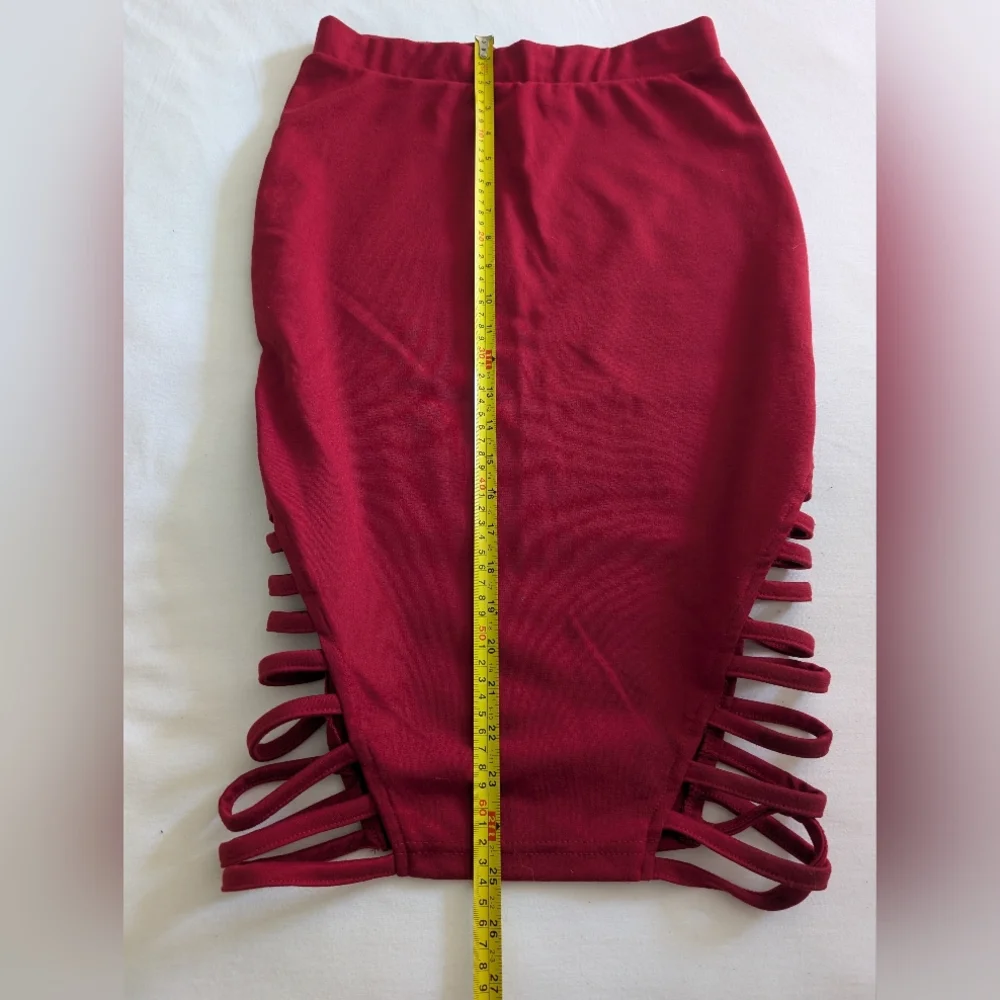 High Waisted Pencil Skirt - Picture 4 of 5